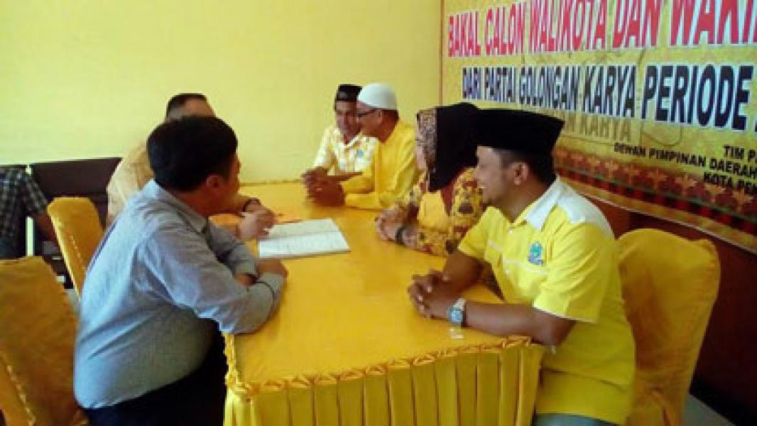 Irfan Herman Kembalikan Formulir ke Golkar