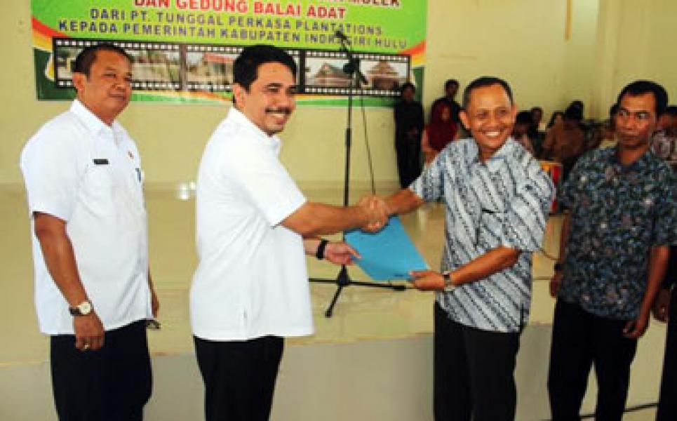 Pemkab Inhu Terima 2 HGB PT TPP