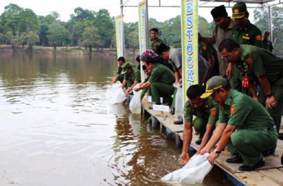 Pemprov Riau Janji Kembangkan Danau Kajuwid Langgam Tahun 2017