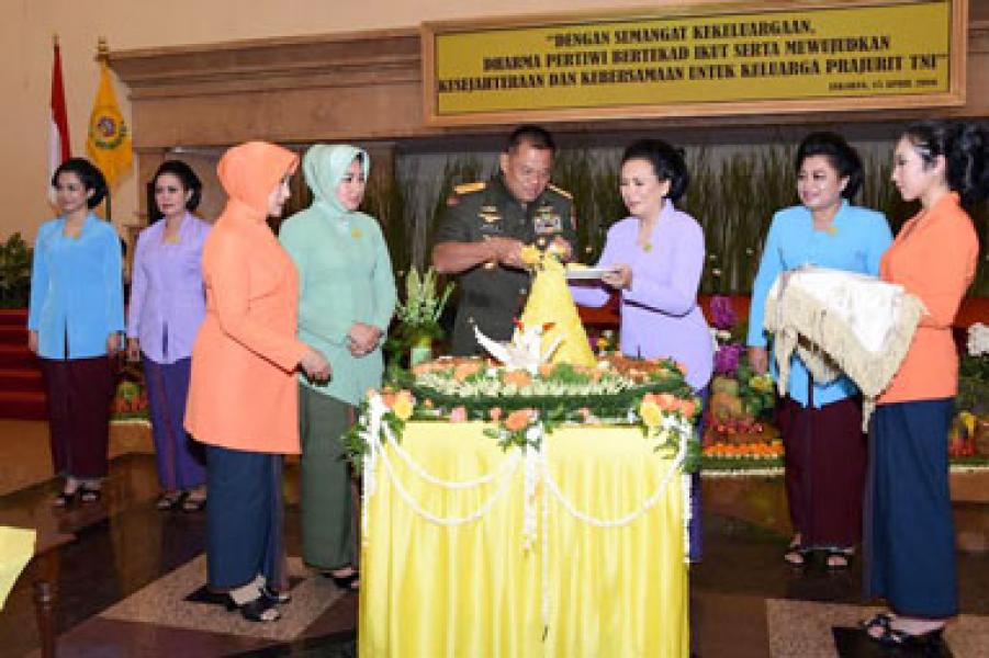 Pengabdian Dharma Pertiwi Sebagai Organisasi Kemasyarakan Tetap Konsisten
