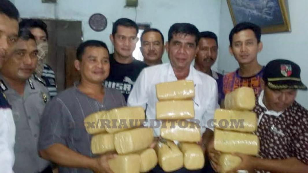 Polisi Amankan 17 Kg Ganja dari Tangan ABG Berumur 13 Tahun