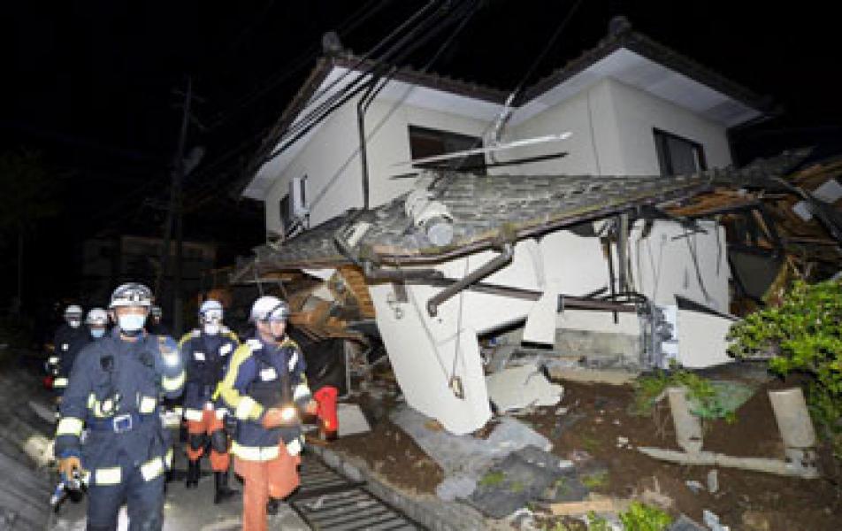 Update Gempa Bumi Jepang, 9 Tewas 900 Luka