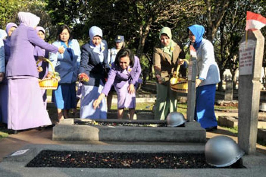 Ziarah Nasional HUT ke-52 Dharma Pertiwi