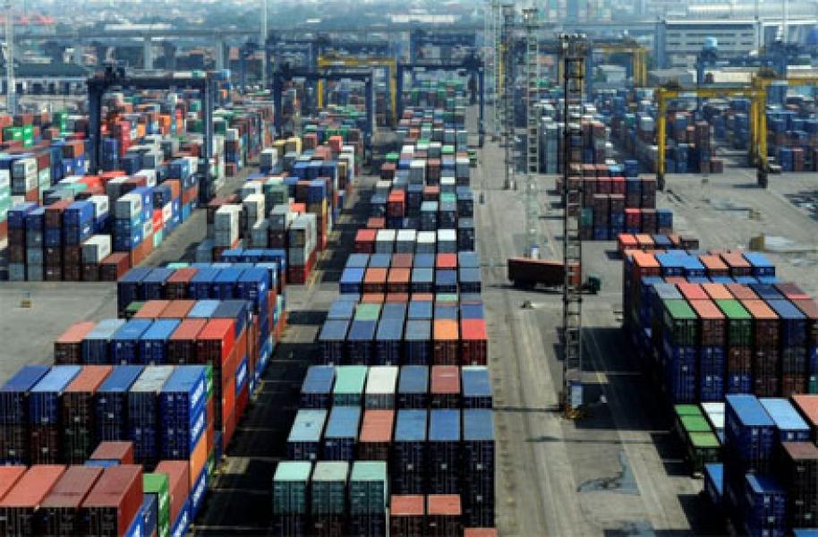 Impor Barang Konsumsi Melonjak, Tanda Indonesia Diserbu Produk Asing