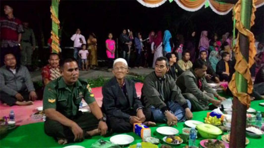 Melayur Jalur Di Desa Siberakun Kecamatan Benai Berlangsung Meriah