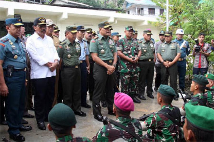 Panglima TNI Cek Langsung Pelanggaran Kedaulatan Negara di Wilayah Anambas dan Natuna