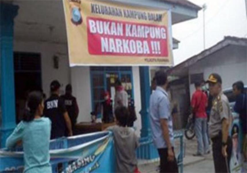 Polresta Pekanbaru Sisir Kampung Dalam, Seorang Wanita Diamankan