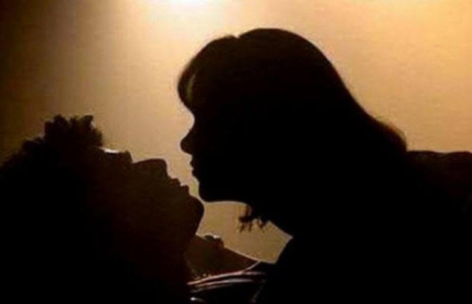 Dapat Kiriman Foto Setengah Telanjang, Suami Laporkan Istrinya Yang Diduga Selingkuh