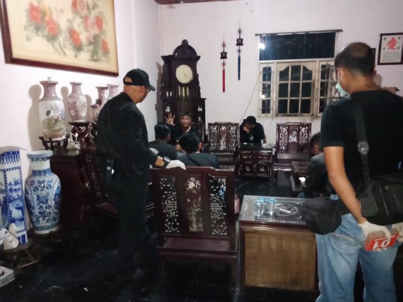 Diduga Korban Rampok, Pria Paruh Baya Ditemukan Tewas Dengan Luka Dikepala
