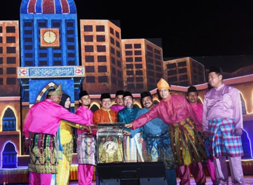 Dihadiri Bupati Amril, Pembukaan MTQ tingkat Kecamatan Bukit Batu Berlangsung Meriah
