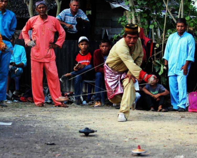 Dinas Pariwisata Siak Bentuk Panitia Festival Gasing Internasional 2018