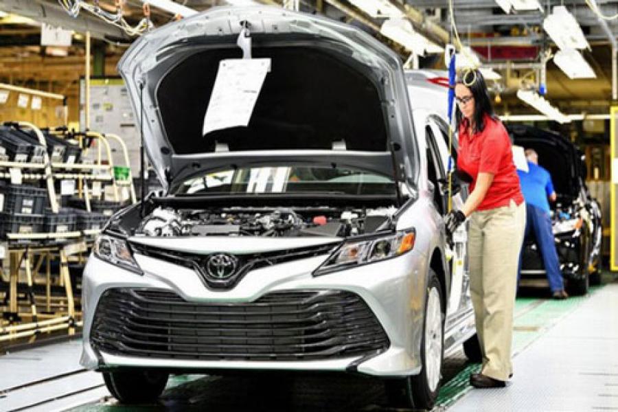 Gara-Gara Piston Kebesaran, Toyota Recall Belasan Ribu Camry