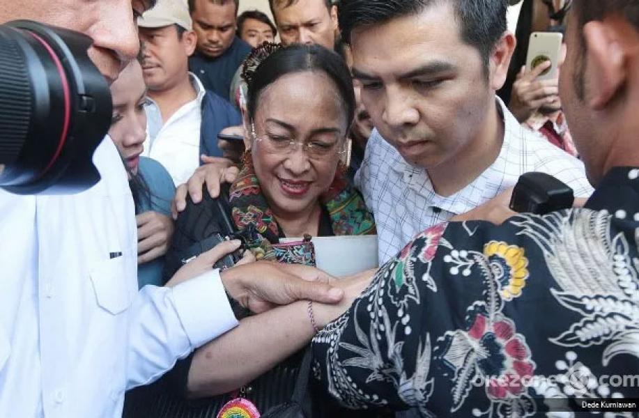 Ini Makna Puisi ‘Ibu Indonesia’ Karya Sukmawati