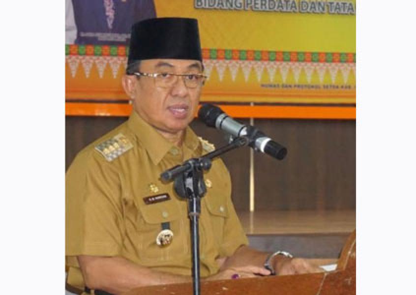 Jelang Cuti, Bupati Inhil Selesaikan Semua Urusan Administrasi