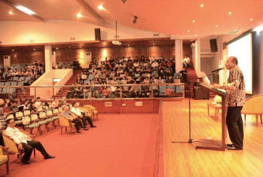 Kepala Bakamla RI Berikan Kuliah Umum di FH UI