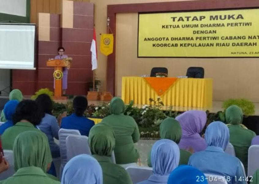 Ketum Dharma Pertiwi: Ibu-Ibu Harus Menjadi Sumber Inspirasi Keluarga