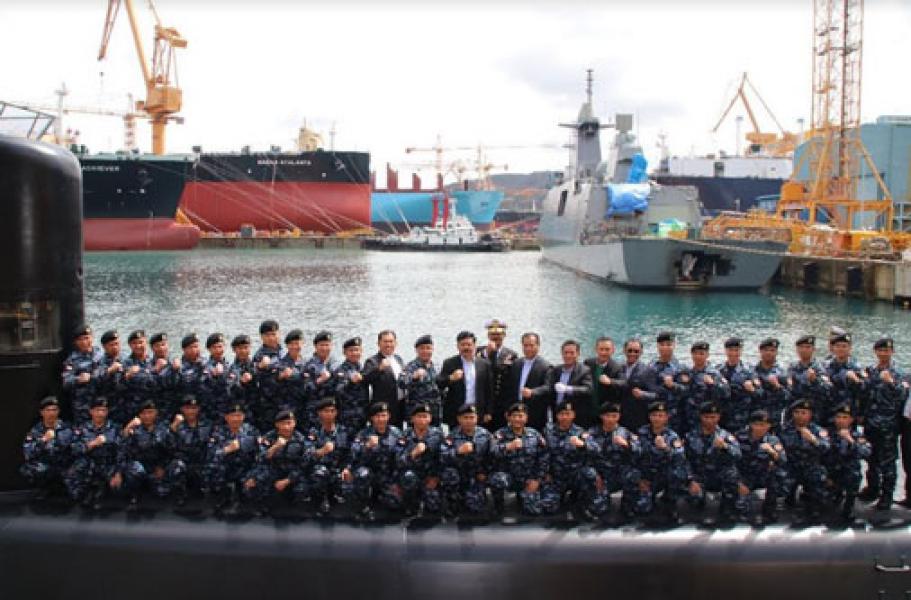 Panglima TNI: Kapal Selam KRI Ardadedali-404 Diawaki Prajurit  Pilihan