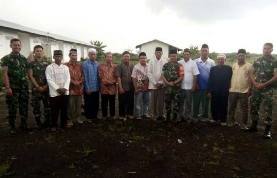 Satgas TMMD 101 Kodim 0314/Inhil Hadiri Isra Mi’raj Di Masjid Alhuda