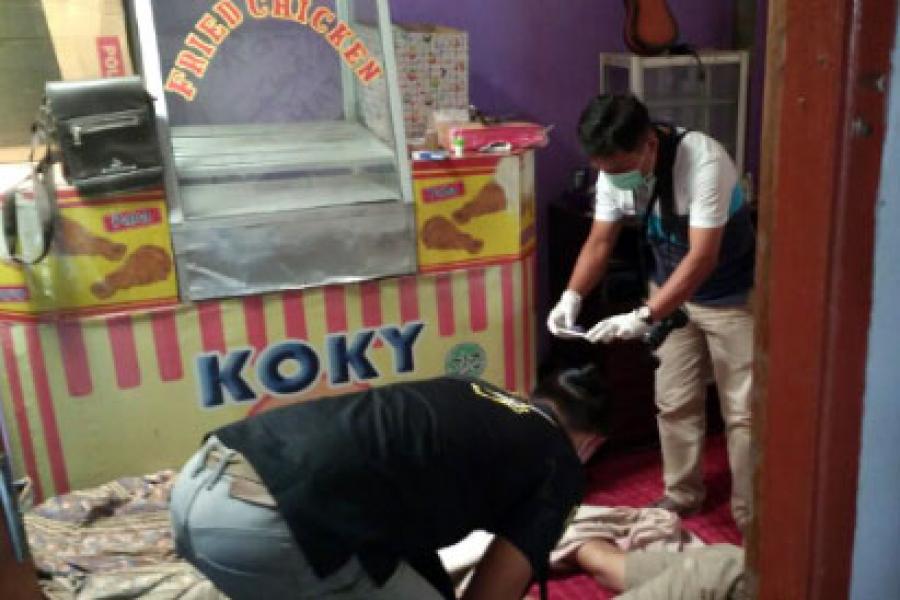 Sempat Berteriak, Karyawan Ayam Goreng Ini Ditemukan Tewas di Kamarnya