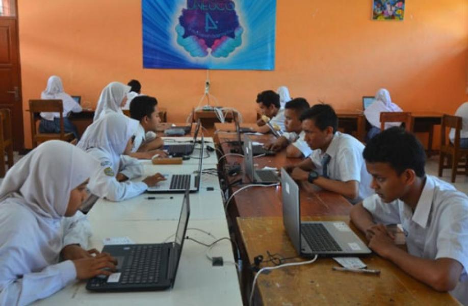 Sulitnya Soal UNBK: Murid Ada yang Menangis, Bahkan Pingsan
