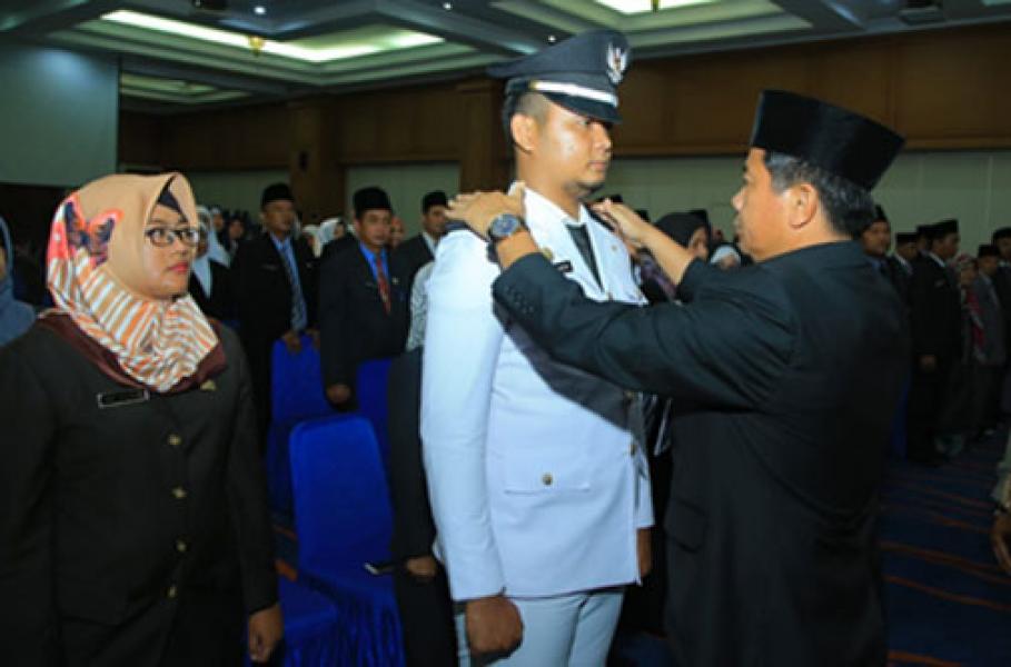 187 Pejabat Eselon III dan IV Rohul Kembali Dilantik dan Disumpah, Ini Pesan Sekda