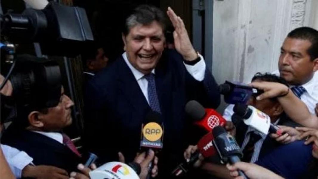 Mantan Presiden Peru Bunuh Diri Saat Akan Ditangkap