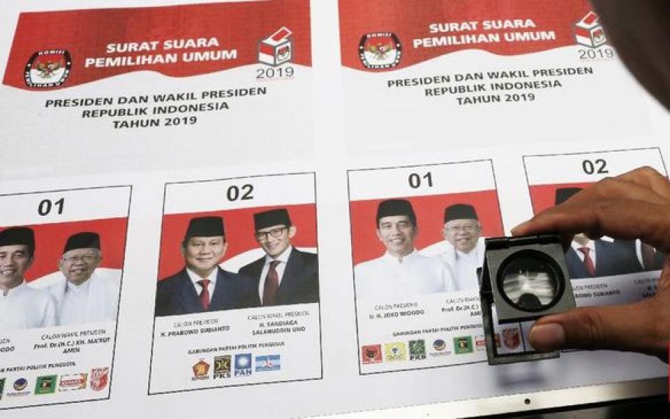 Panwaslu Jawab Keraguan soal Surat Jokowi Tercoblos: ASLI PAK