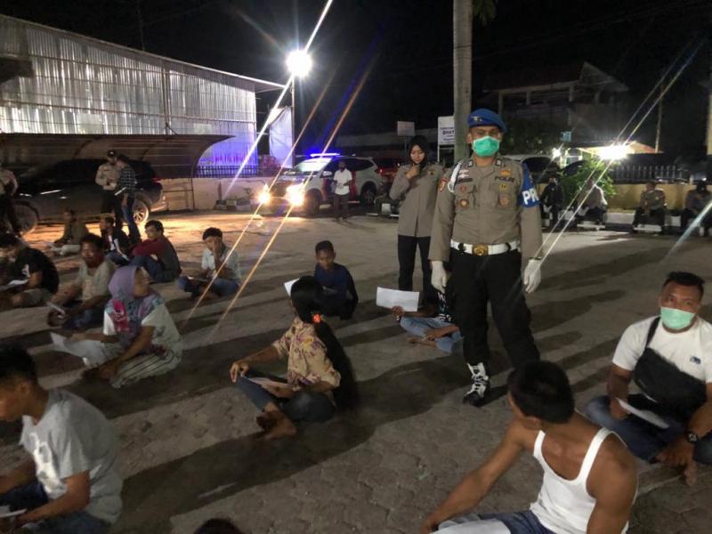 Berkumpul Kumpul ditengah Pandemi Covid 19, Puluhan Warga Kandis Diamankan Polisi
