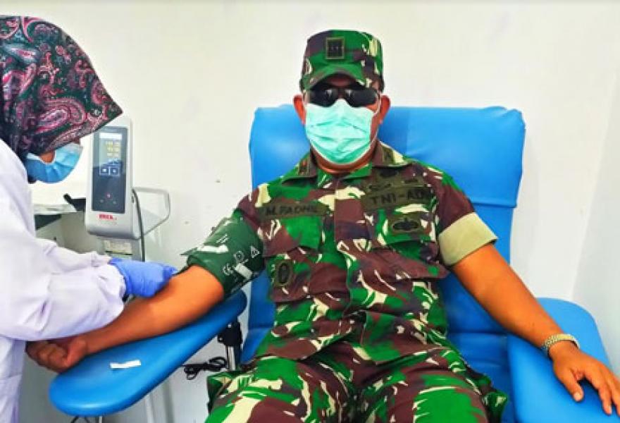 Di Tengah Pandemi Virus Corona, Jajaran Koramil Kodim 0313/KPR Donor Darah di RSUD Rohul