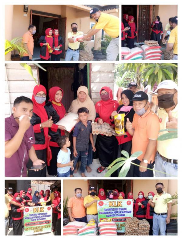 Komunitas Lagu Kenangan (KLK) Pelalawan Serahkan Bantuan Sembako ke Masyarakat Terdampak Covid-19