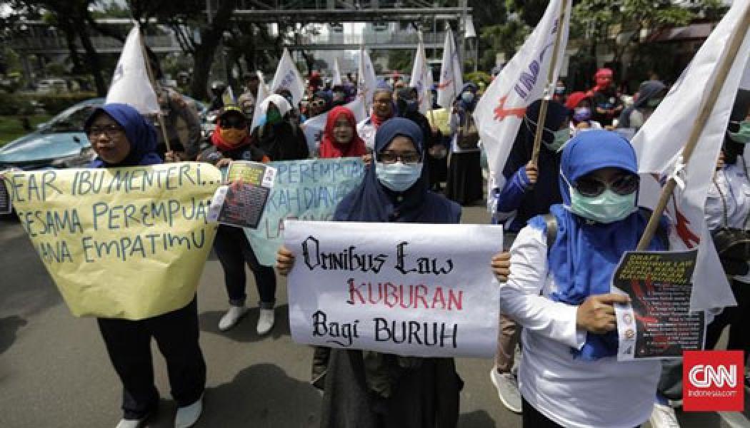 Kontroversi Omnibus Law dan Penundaan Klaster Tenaga Kerja