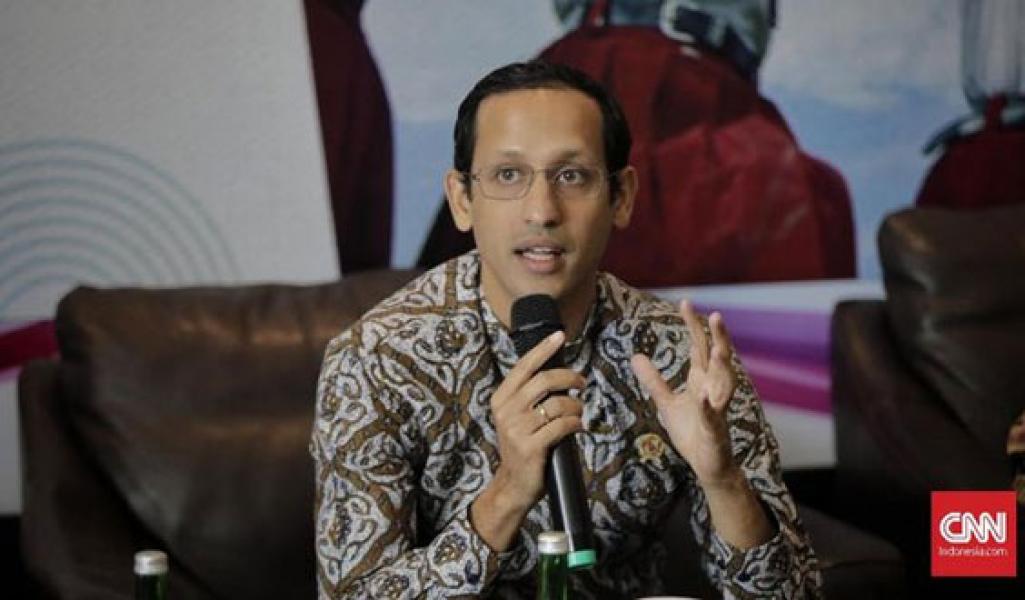 Nadiem Bolehkan Guru-Siswa Beli Kuota Internet Pakai Dana BOS