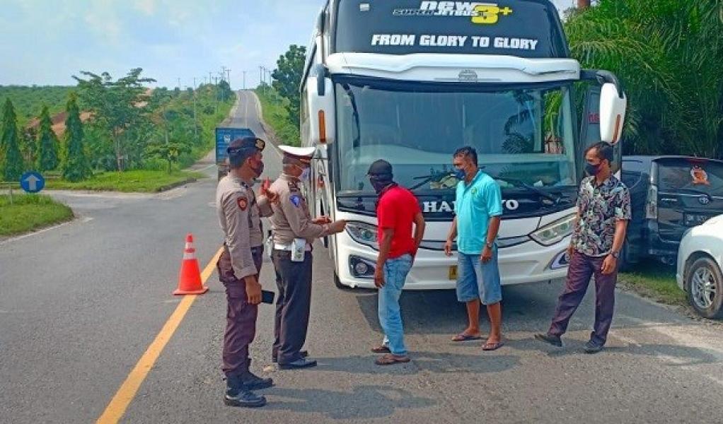 Operasi, Ketupat Lancang Kuning 2020, Larangan Mudik Oleh Polda Riau