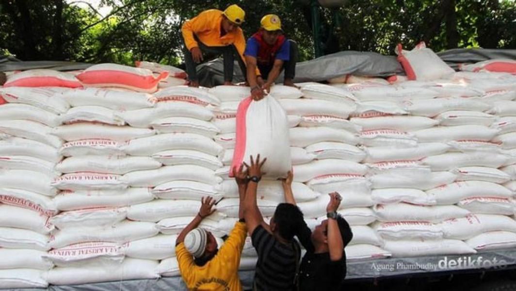 Pak Mendag! Harga Gula Belum Juga Turun, Masih Terbang Nih