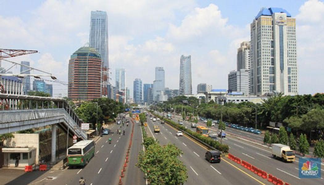 Pengusaha Curhat PSBB Bikin Pusing, Pusat & Daerah Tak Kompak