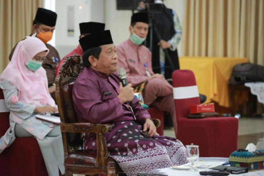 Sekda Riau Laporkan Update Penanganan COVID19 ke Kemendagri