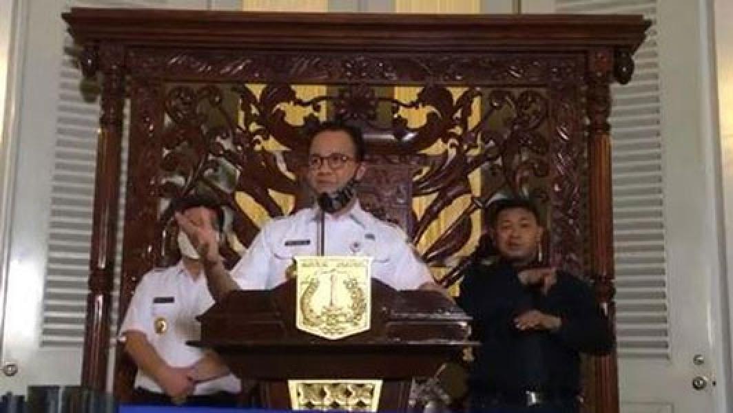Ultimatum Anies ke Warga DKI: Berkerumun, Diangkut ke GOR!