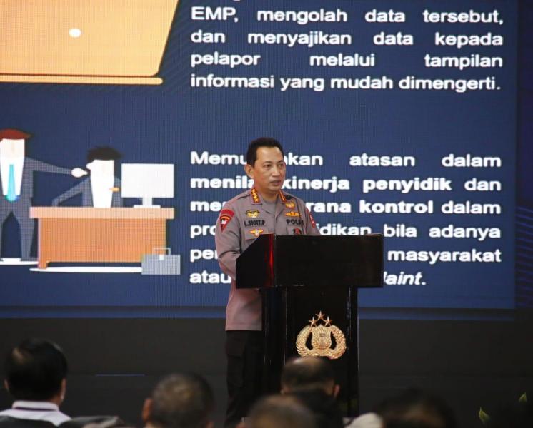 Kapolri Lauching SP2HP Online, Semoga Tidak Ada Lagi Sumbatan Komunikasi