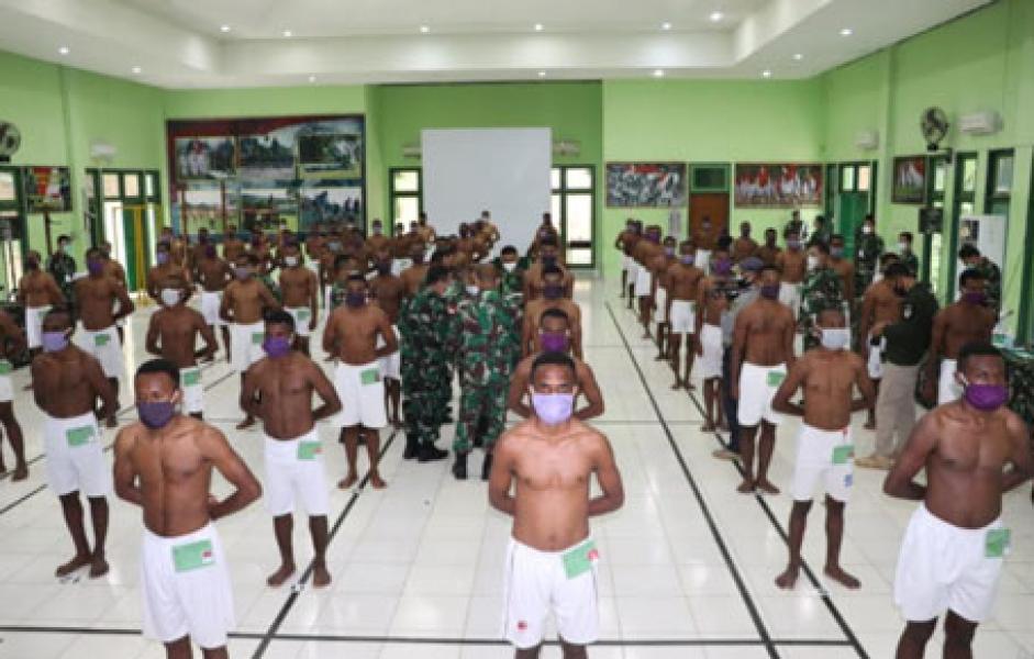 Pangdam Cenderawasih Pimpin Sidang Penentuan Calon Tamtama PK TNI AD Gel I TA 2021