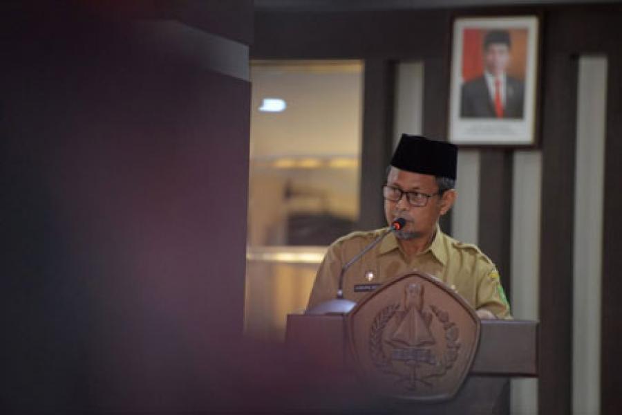 Pemprov Riau Transfer Bankeu Gaji Guru Bantu Rohul Sebesar Rp2,2 Miliar