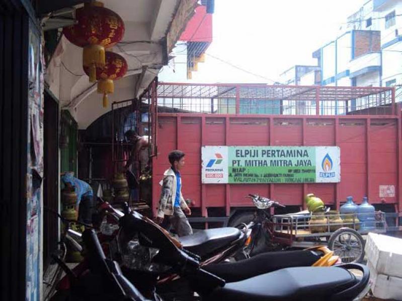 Agen Nakal Buang LPG 3 kg ke Pangkalan Ilegal