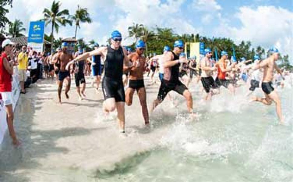 Bupati Bintan Undang Bupati Siak Hadiri Bintan Triathlon X