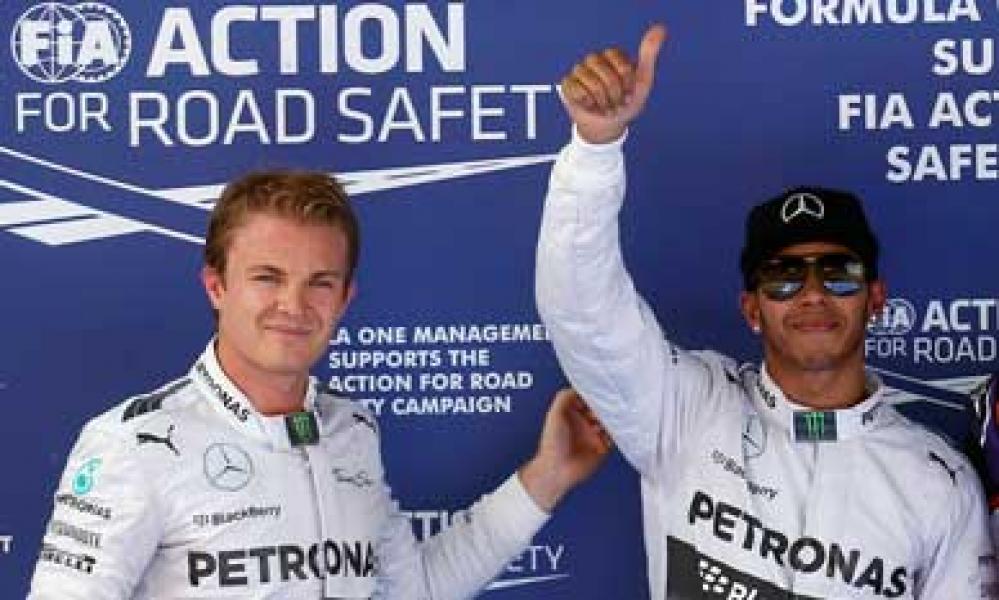 Hamilton Pimpin Lomba, Vettel Start ke-10