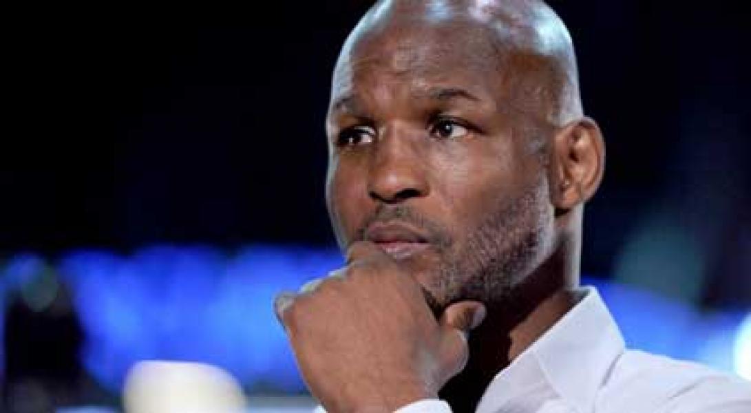 Mayweather Akan Mudah Kalahkan Pacquiao