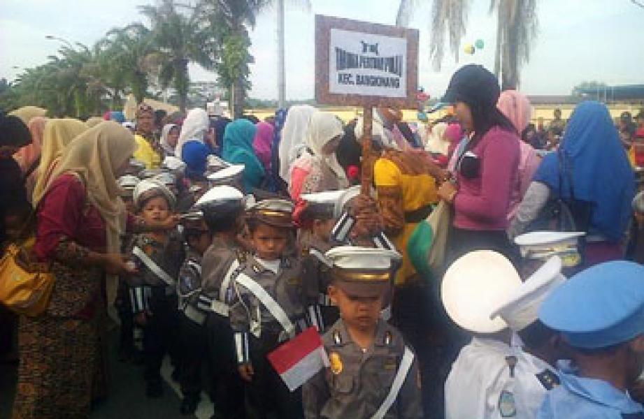 PAUD dan TK Taruna Pertiwi Kirim 80 Anak Ikuti Pawai Hardiknas