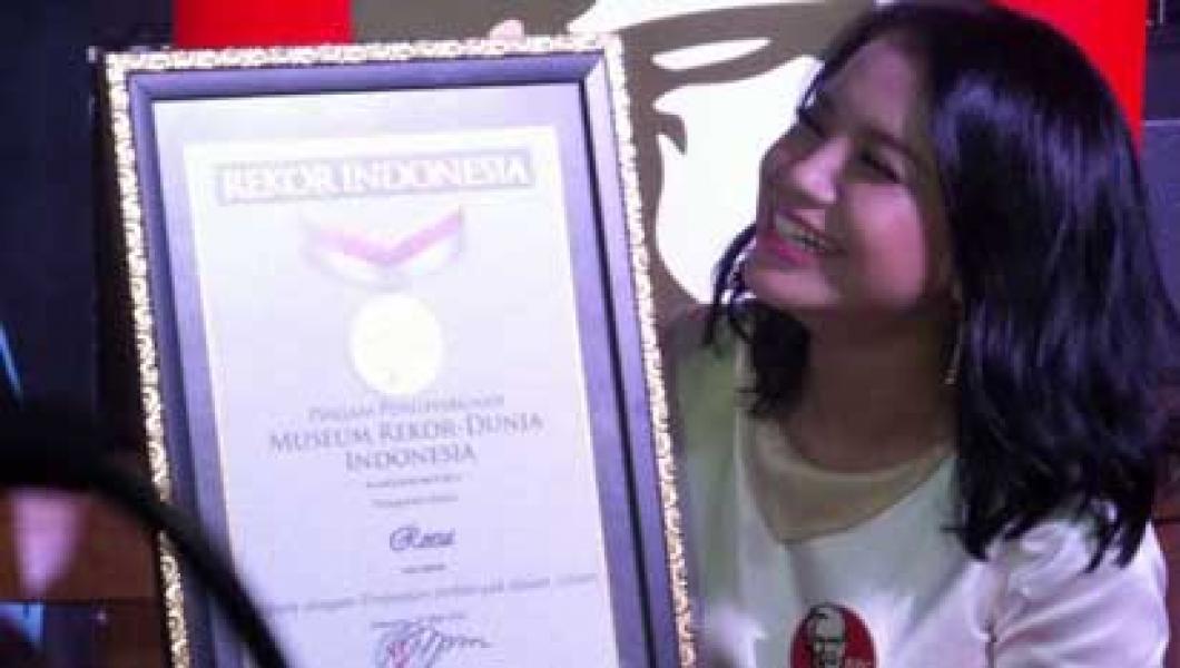 Rilis Album, Rossa Raih MURI