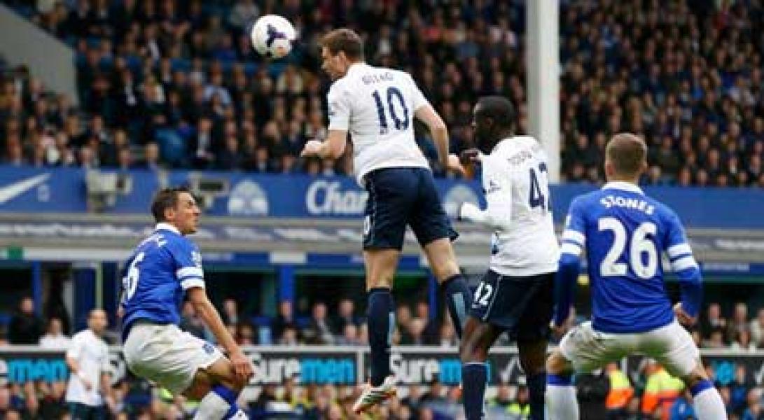 Sikat Everton, City Kuasai Premier League