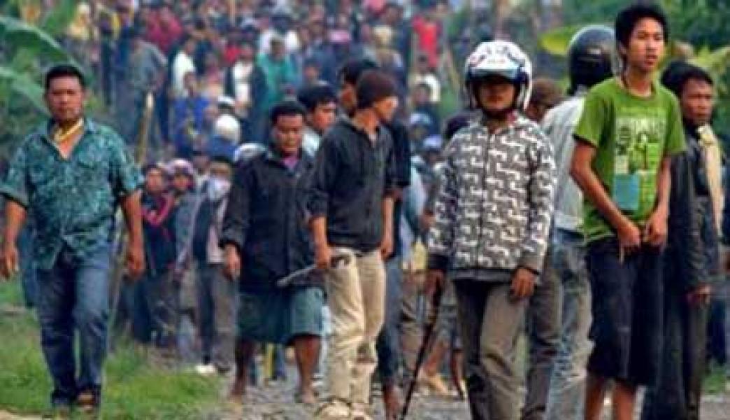 Warga  Batu Gajah Nyaris Bentrok Dengan PTPN V