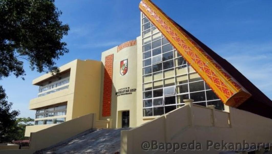 Akibat Kurang Pengawasan Gedung Arsip Daerah Tidak Terurus