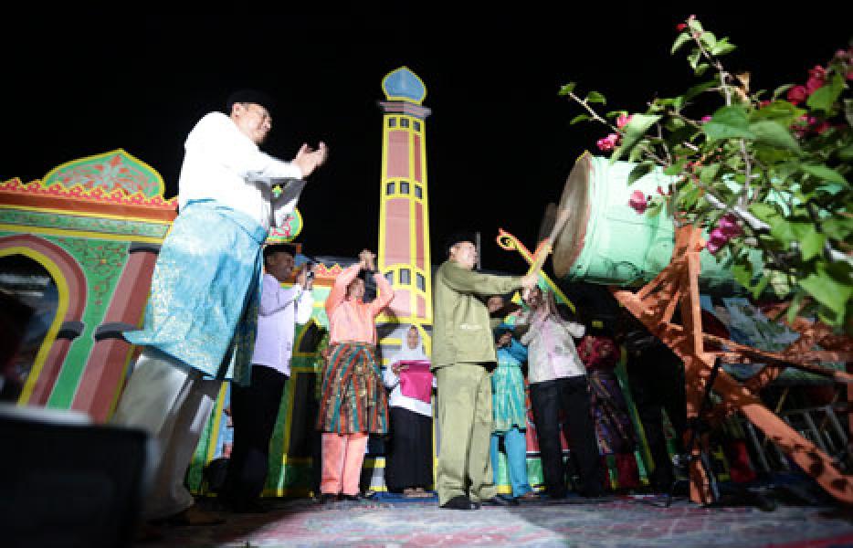 Bupati Buka MTQ Ke-3 Tingkat Kecamatan Tasik Putri Puyu